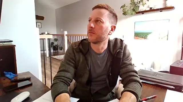 Bigdicktrav902 online show from April 2026 12:20:01 PM