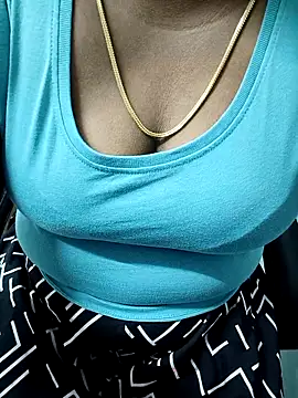 Snapshot of tamil_subha69 chatting on November 2025 06:25:01 AM tamil subha69 online show from November 2025 06:25:01 AM
