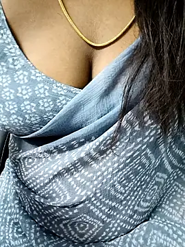 Snapshot of tamil_subha69 chatting on November 2025 10:04:02 PM tamil subha69 online show from November 2025 10:04:02 PM