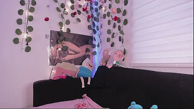 moonliiiight1 online show from March 2026 10:05:02 PM