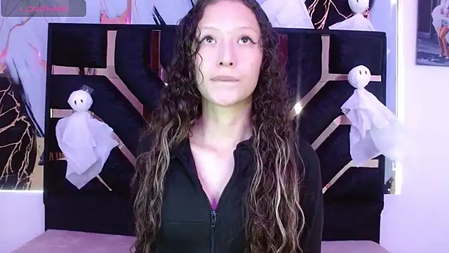 abbycutecs online show from October 2025 01:54:02 PM