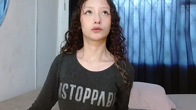 abbycutecs online show from January 2026 02:12:01 PM