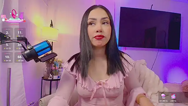 Snapshot of Maya_Bluee chatting on June 2026 11:24:02 PM Maya Bluee online show from June 2026 11:24:02 PM