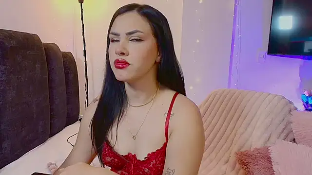 Maya Bluee online show from May 2026 08:13:01 PM