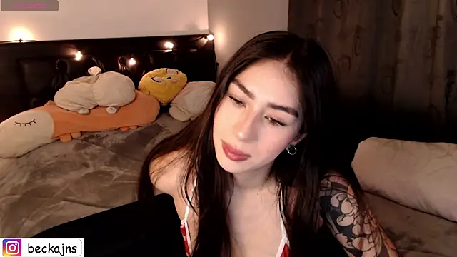 Beck jones online show from December 2025 05:41:01 AM