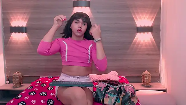 AndreaGil  online show from February 2026 04:29:01 PM