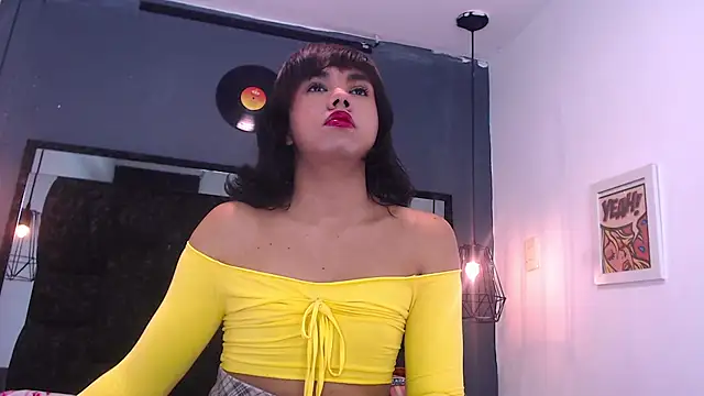 AndreaGil  online show from February 2026 06:31:01 PM