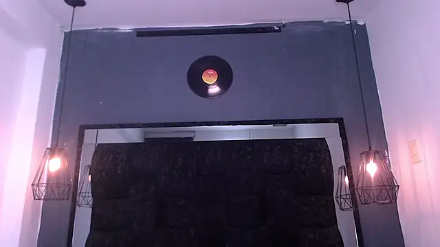 AndreaGil  online show from February 2026 07:21:02 PM