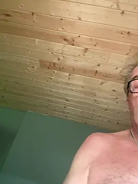 twist699 online show from April 2026 10:57:02 PM