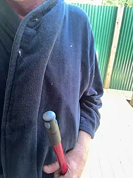 twist699 online show from April 2026 05:58:02 PM