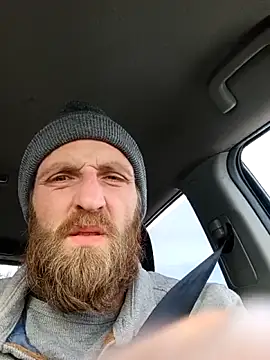 otterlover123 online show from December 2025 05:24:02 PM