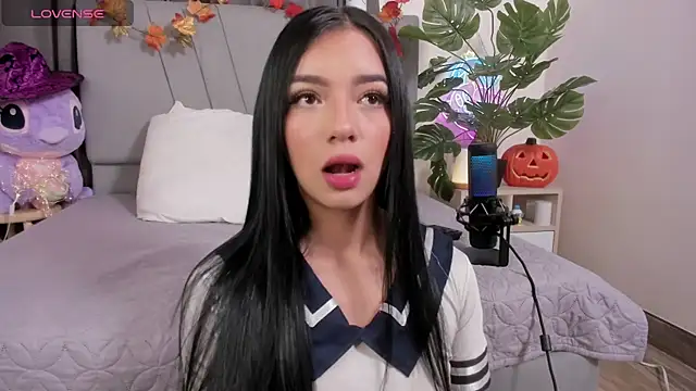 Snapshot of emy_bonita1 chatting on October 2025 11:58:01 PM emy bonita1 online show from October 2025 11:58:01 PM