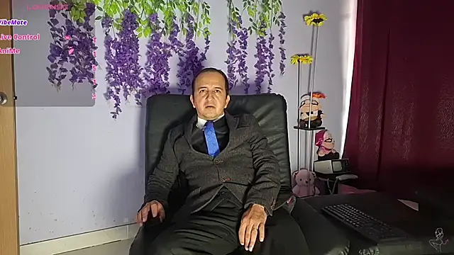 Snapshot of yazfore2 chatting on July 2026 01:44:01 PM yazfore2 online show from July 2026 01:44:01 PM