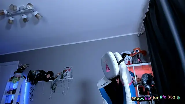 Viv Player online show from November 2025 05:40:02 AM