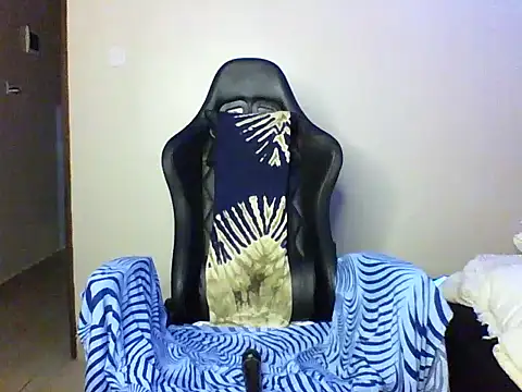 Candii wet  online show from October 2025 07:24:01 PM