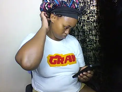 Candii wet  online show from March 2025 05:13:01 PM