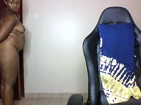 Candii wet  online show from October 2025 10:43:02 PM