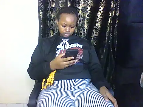 Candii wet  online show from February 2025 02:57:02 PM