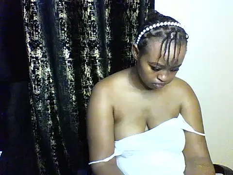 Candii wet  online show from September 2025 11:40:01 PM