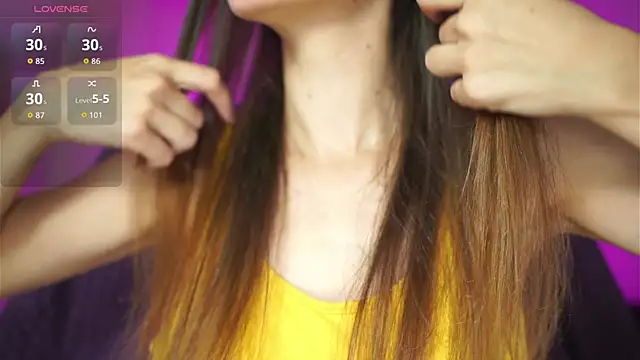 Snapshot of Miss__Bia chatting on November 2025 10:13:01 PM Miss Bia online show from November 2025 10:13:01 PM