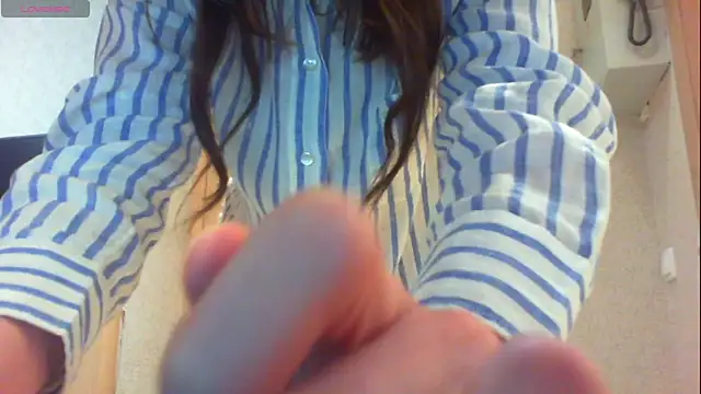 Snapshot of khu_yam chatting on November 2025 06:24:02 PM khu yam online show from November 2025 06:24:02 PM