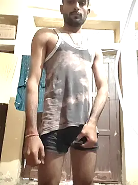 PRIYANHUxh online show from November 2025 07:18:01 AM