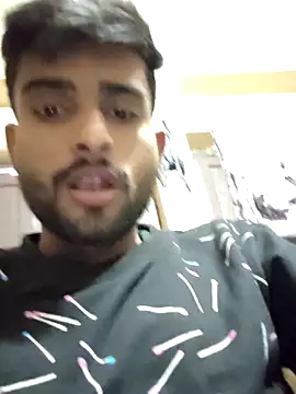 PRIYANHUxh online show from November 2025 07:53:01 AM