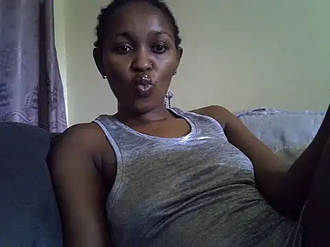 Snapshot of Candykitten chatting on November 2025 12:05:01 PM Candykitten online show from November 2025 12:05:01 PM