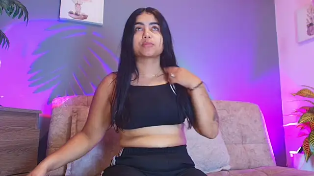 Snapshot of jade_brunnette chatting on June 2026 08:13:02 PM jade brunnette online show from June 2026 08:13:02 PM
