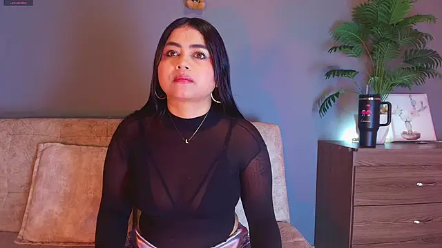 Snapshot of jade_brunnette chatting on April 2026 08:21:01 PM jade brunnette online show from April 2026 08:21:01 PM