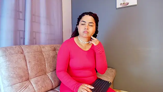 Snapshot of jade_brunnette chatting on September 2025 08:05:01 PM jade brunnette online show from September 2025 08:05:01 PM