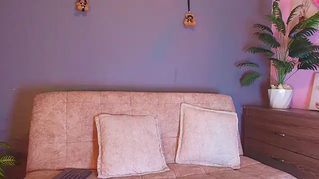 jade brunnette online show from April 2026 08:13:01 PM