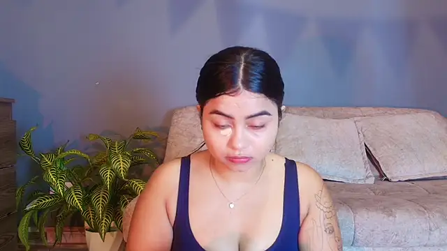 Snapshot of jade_brunnette chatting on June 2026 08:14:02 PM jade brunnette online show from June 2026 08:14:02 PM