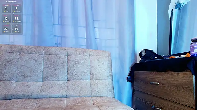 jade brunnette online show from October 2025 08:06:02 PM