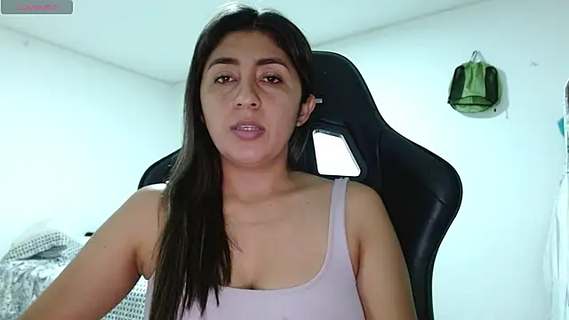 danna peterson1 online show from May 2026 01:49:02 AM