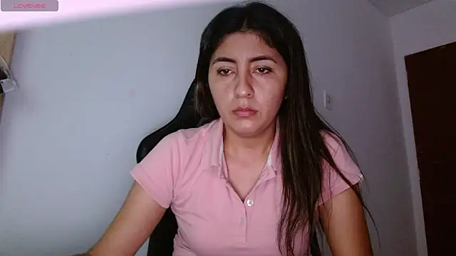 danna peterson1 online show from June 2026 09:32:02 PM