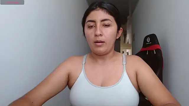 Snapshot of danna_peterson1 chatting on September 2025 07:41:01 PM danna peterson1 online show from September 2025 07:41:01 PM