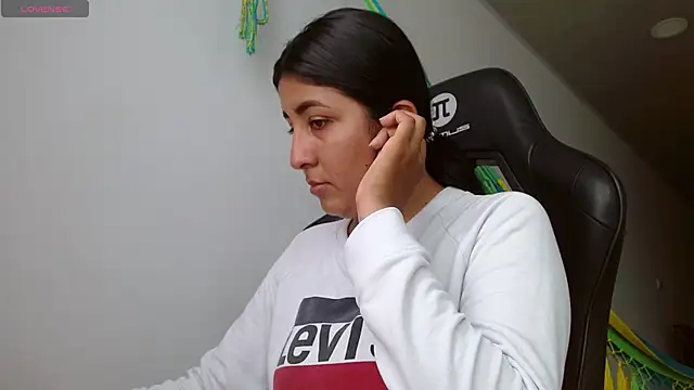 danna peterson1 online show from October 2025 06:07:01 PM