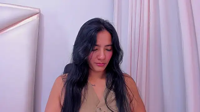DashaFoxxx online show from October 2025 01:10:01 PM