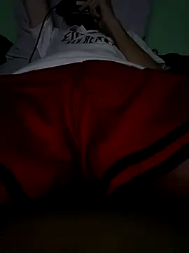 MephiticBermudas online show from November 2025 01:42:02 AM