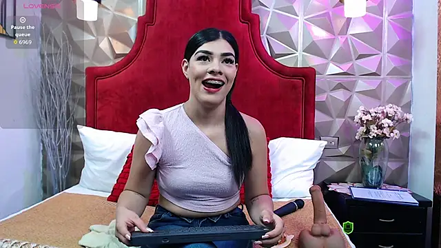 Maguy Mistress online show from March 2026 12:06:02 PM