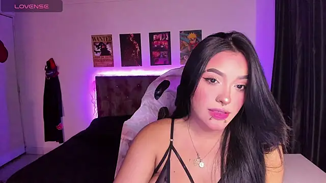 Snapshot of Mariana_Hasper_ chatting on October 2025 01:51:02 AM Mariana Hasper  online show from October 2025 01:51:02 AM