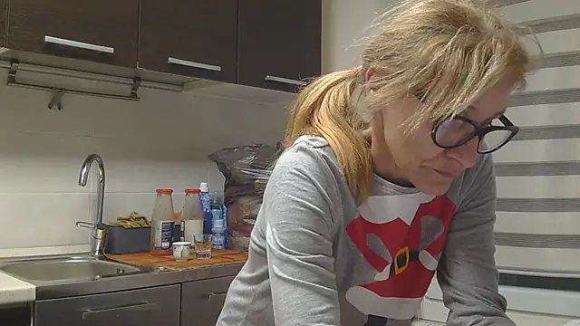 couplemilf2 online show from November 2025 04:39:01 PM