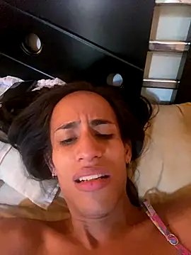 AlexaWarner online show from December 2025 02:52:01 PM