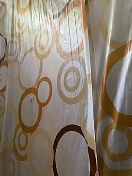 AlexaWarner online show from December 2025 05:37:02 PM