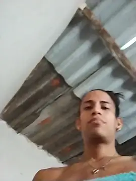 AlexaWarner online show from November 2025 04:10:01 PM