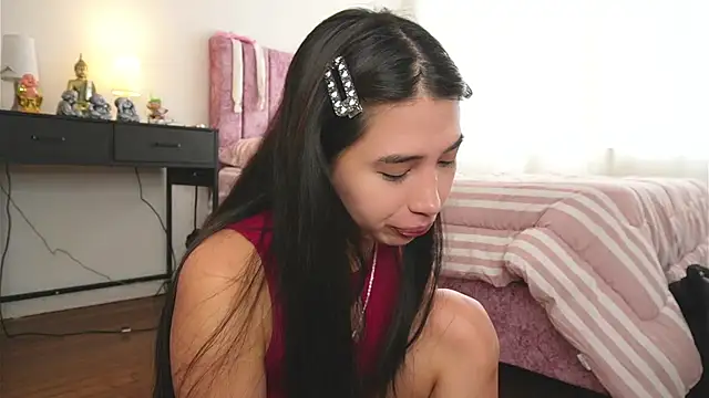 Snapshot of AlessiaVix chatting on February 2026 04:25:01 PM AlessiaVix online show from February 2026 04:25:01 PM