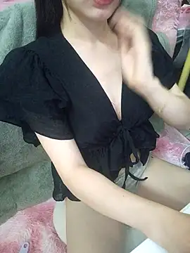 Lovely kute online show from July 2026 03:33:02 PM