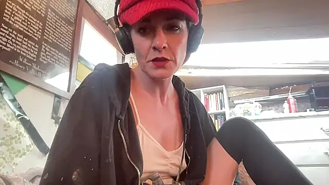 maythegr8ness online show from February 2025 12:00:02 AM