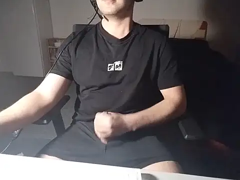 mrKerem123 online show from February 2026 10:10:02 PM